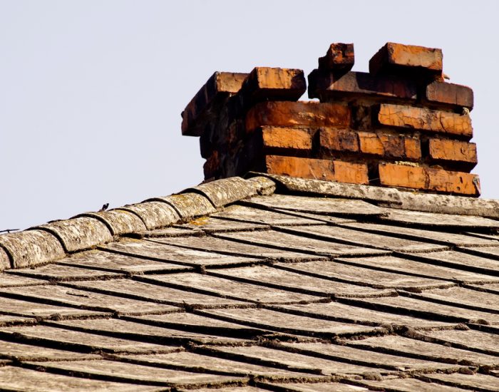 roof with loose bricks